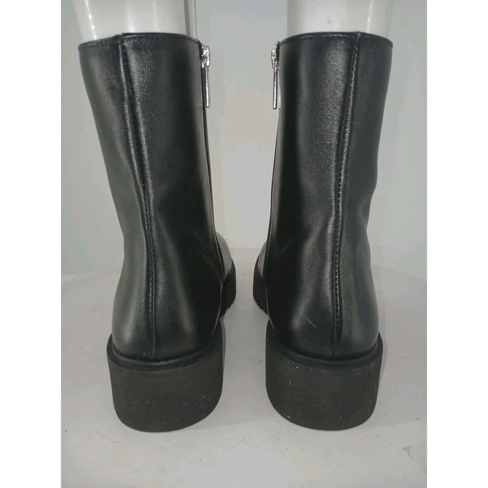 NEW Aquatalia Womens Black Leather Ankle Chelsea Lug Sole Boots Size 11. C116